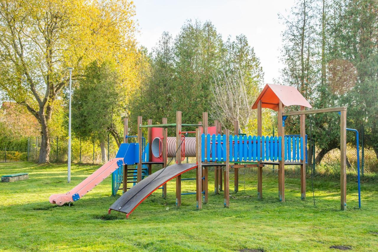 Apartament Niebieski Kolobrzeg Bagian luar foto